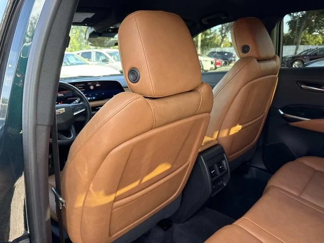 Used 2025 Green Cadillac Sport image 13
