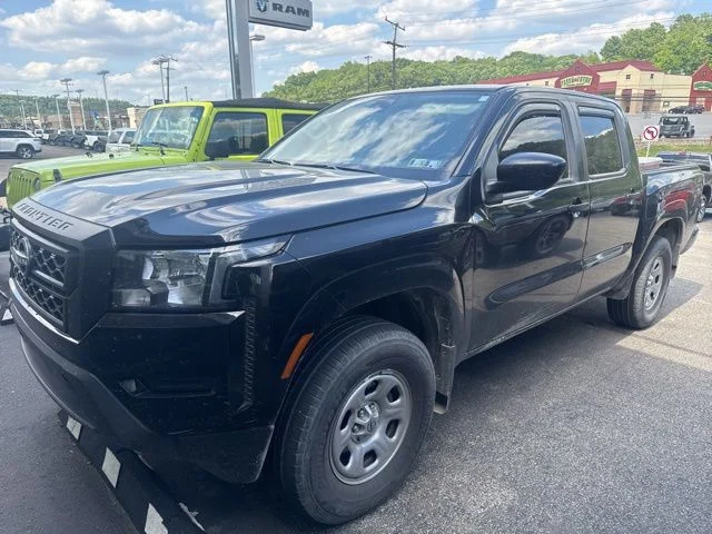 Certified Used 2024 Black Nissan S image 3