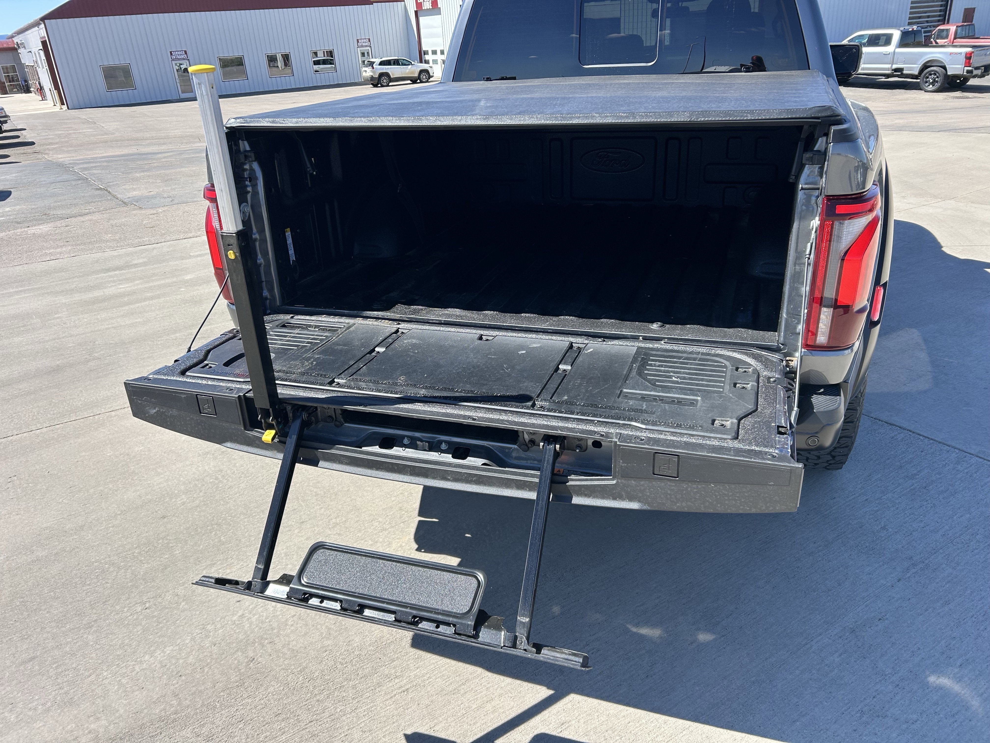 Used 2025 Carbonized Gray Metallic Ford Raptor image 6