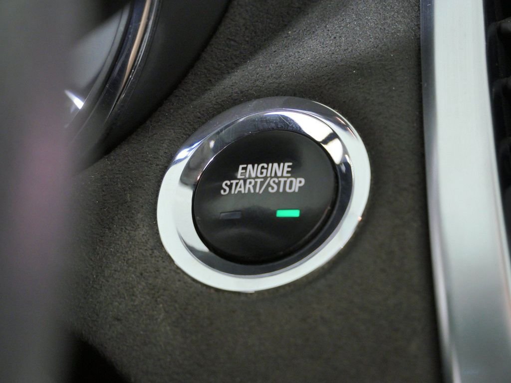 Used 2016 Black Chevrolet Base image 41