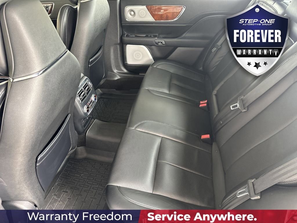 Used 2020 Silver Lincoln Reserve image 29