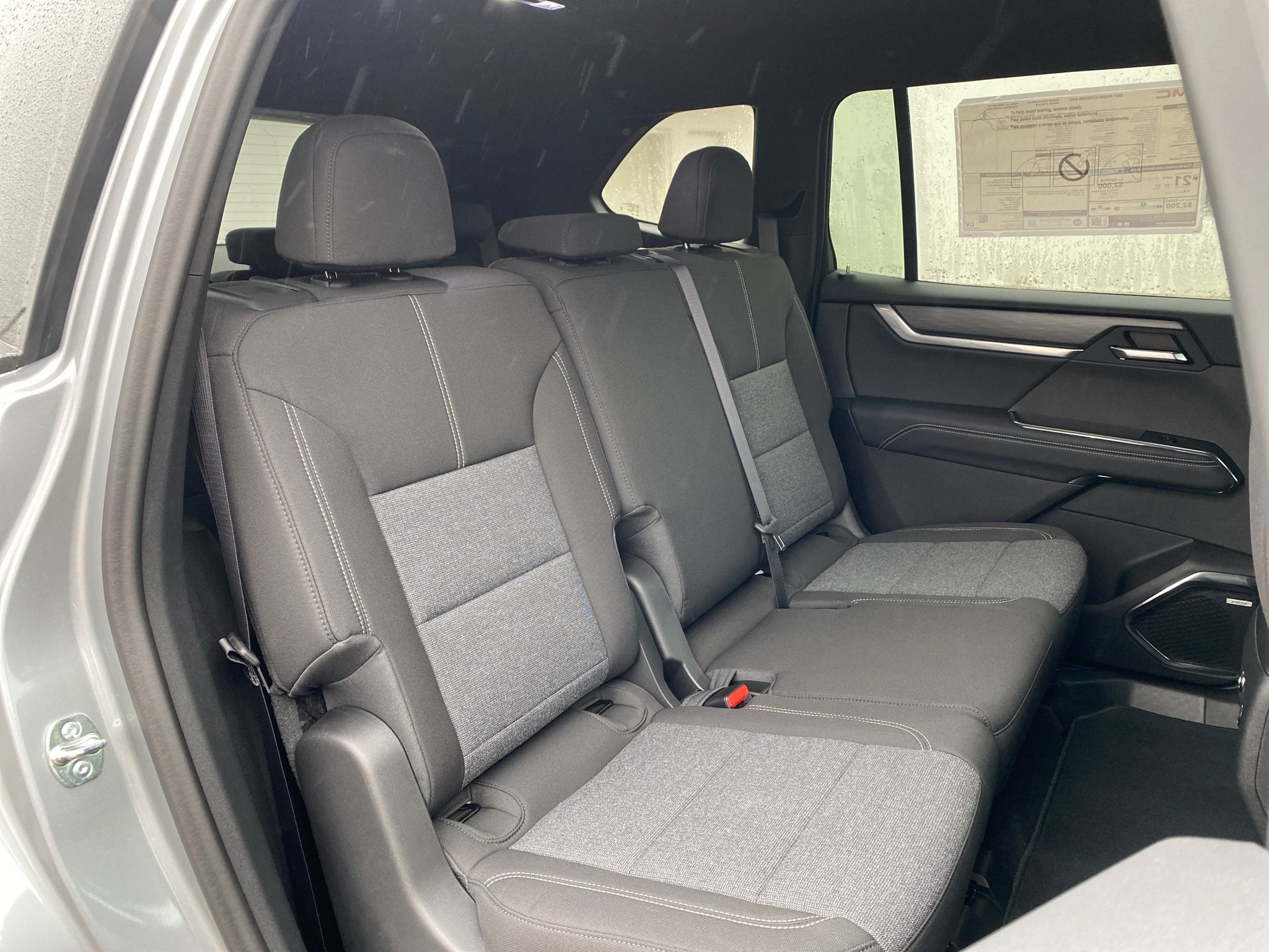 2027 GMC Acadia Elevation - Photo 12