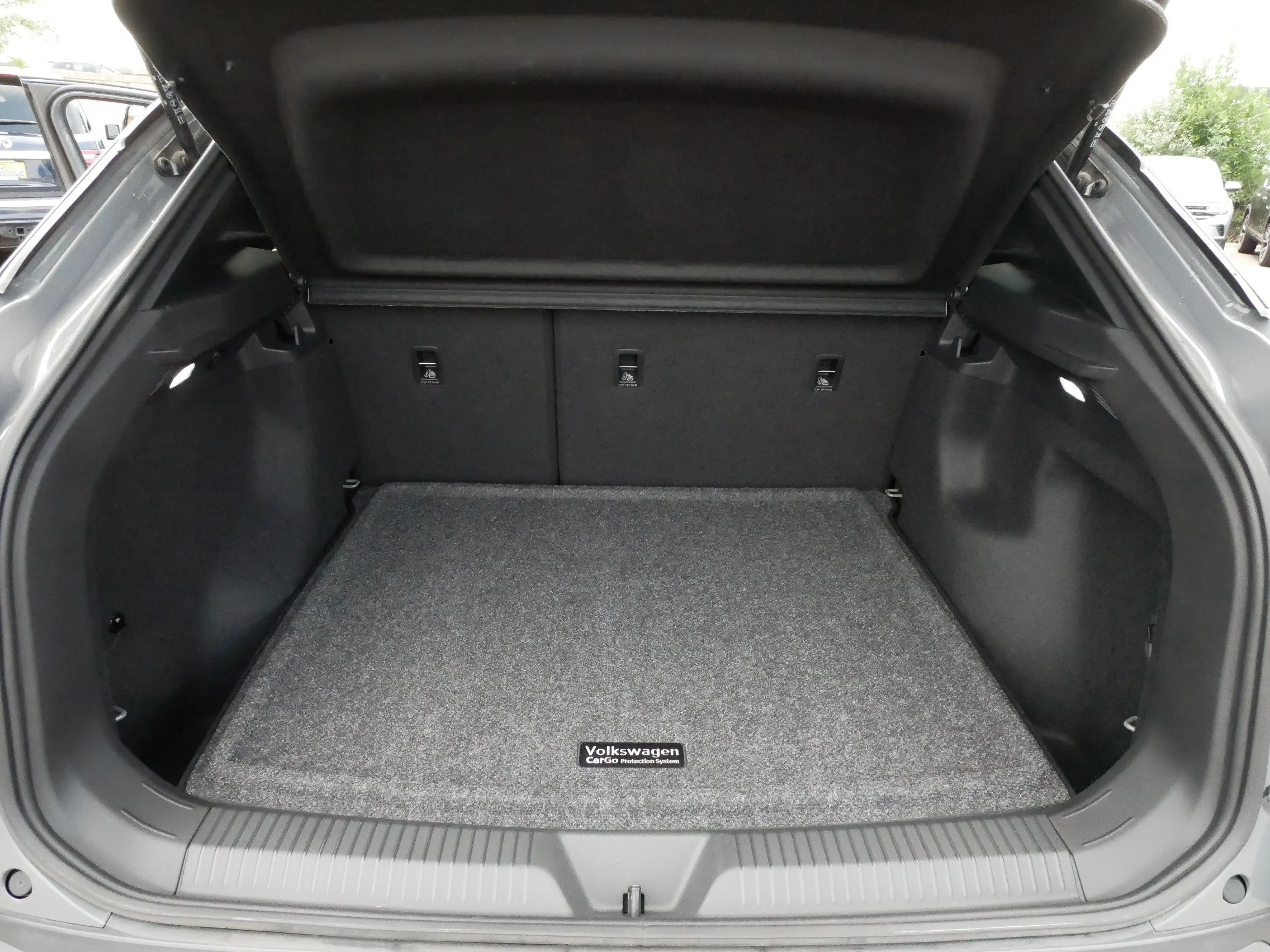 Certified Used 2025 Pure Gray Volkswagen Pro image 18