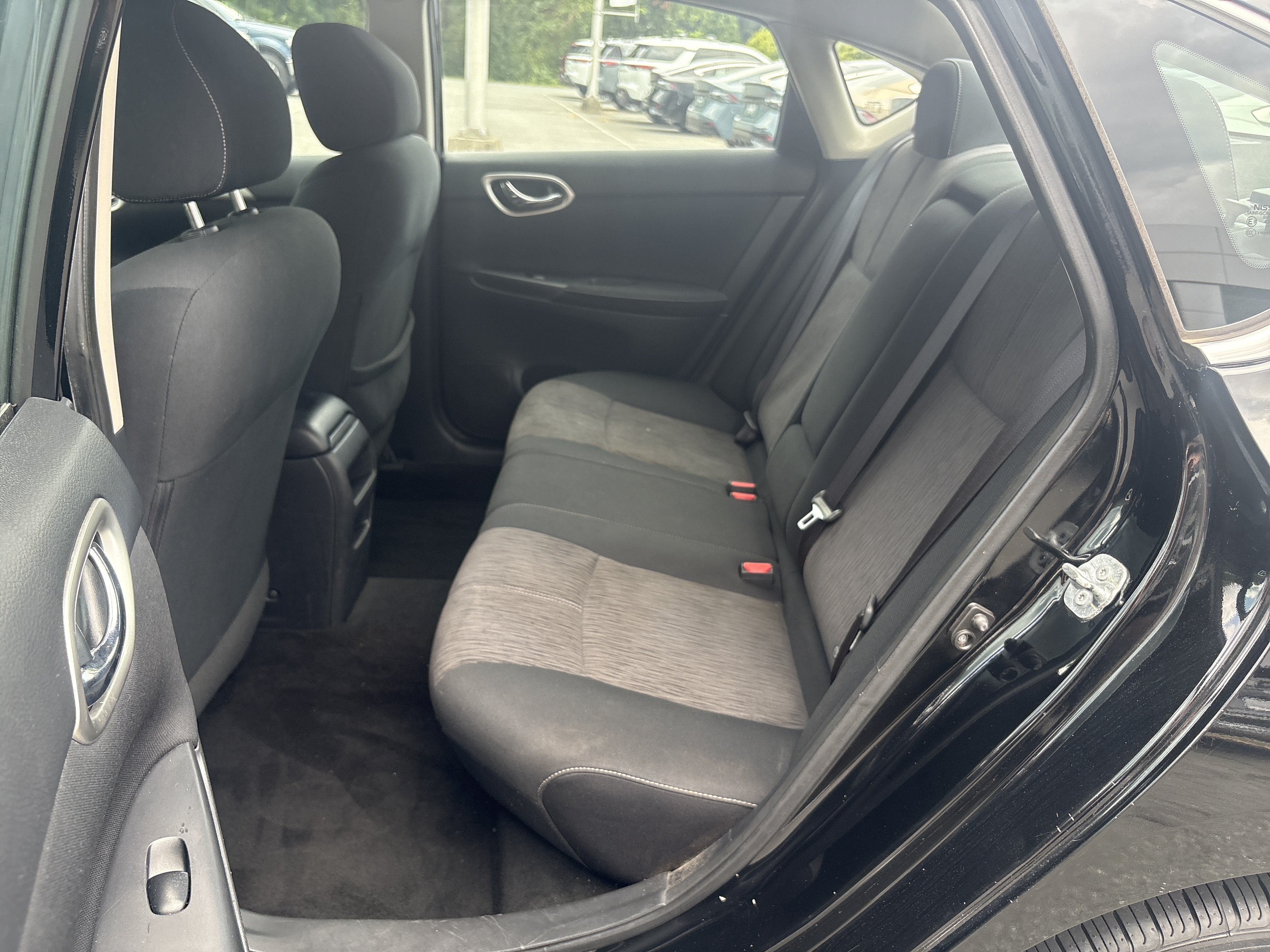 Used 2015 Super Black Nissan SV image 22