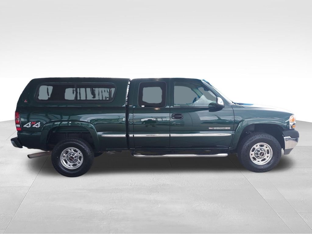 Used 2001 Green GMC SLE image 6