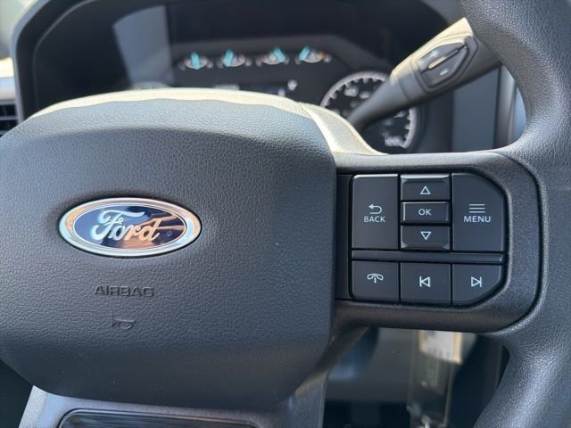 New 2026 Oxford White Ford F-250® XL image 27