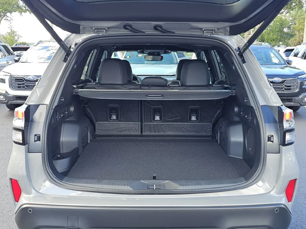 New 2026 RIVER ROCK PEARL Subaru Limited Hybrid image 9