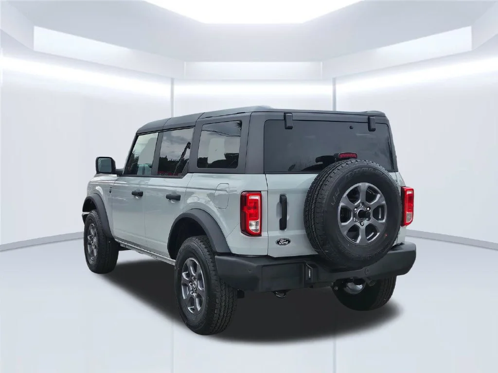 New 2026 White Ford Big Bend image 25