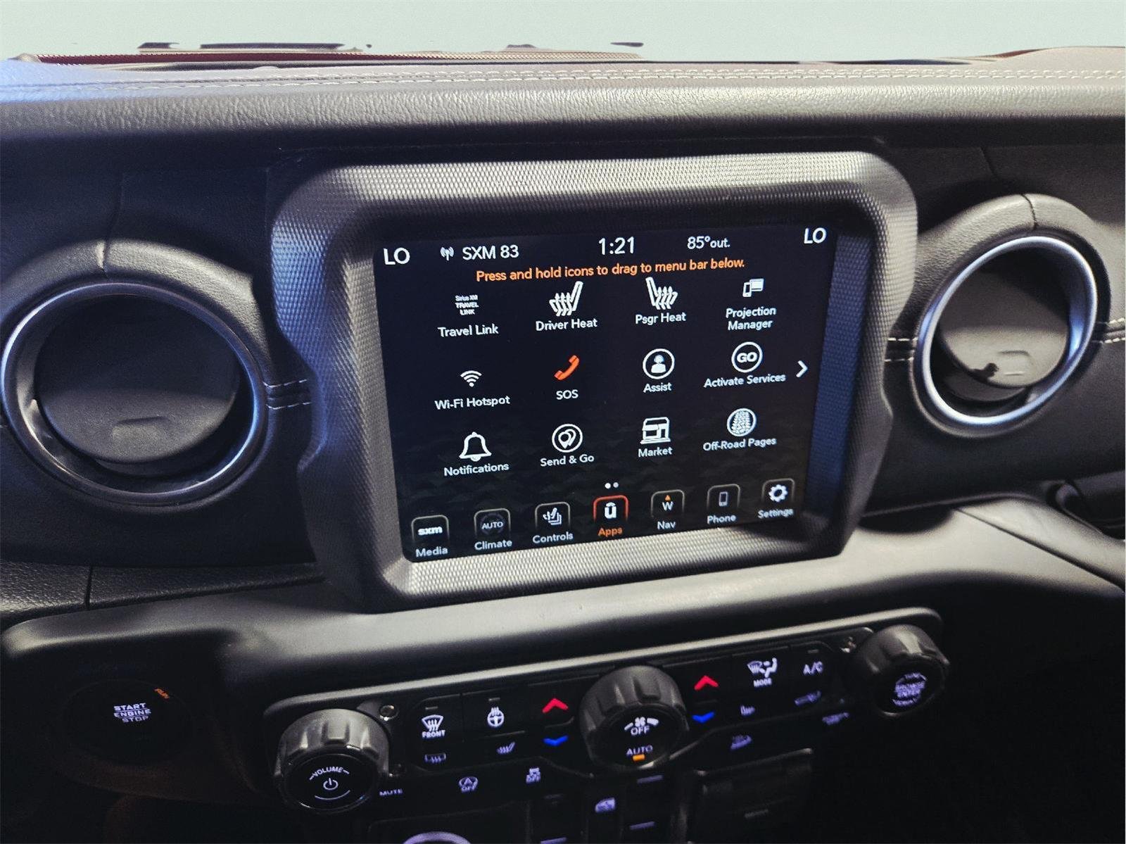 Used 2020 RED JEEP SAHARA image 27