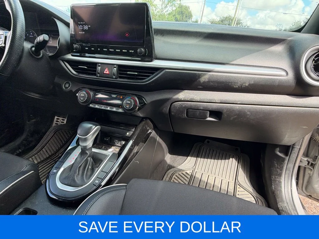 Used 2023 Gray Kia GT-Line image 16