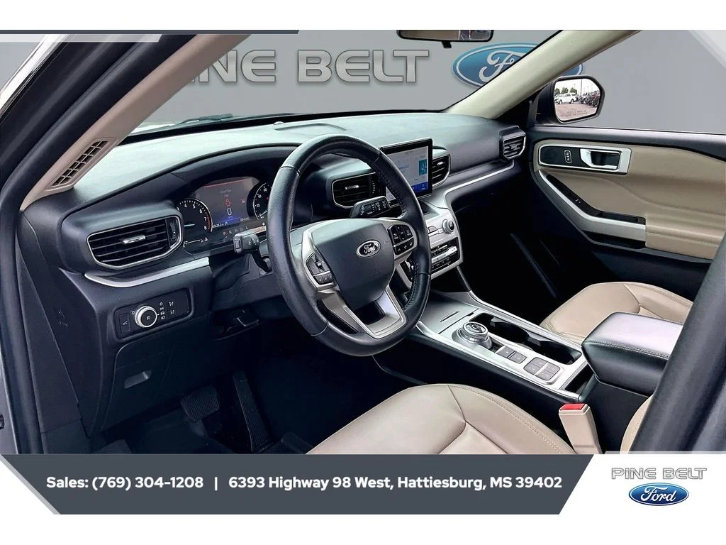 Used 2021 Carbonized Gray Metallic Ford XLT image 12