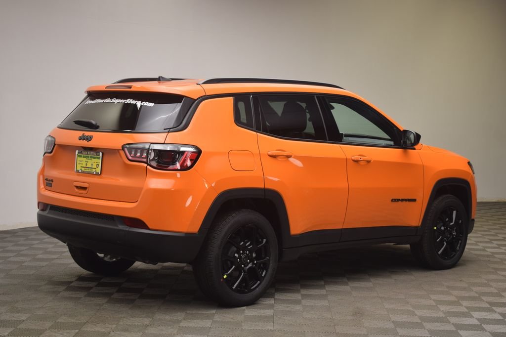 New 2026 Joose Exterior Paint Jeep Latitude image 6