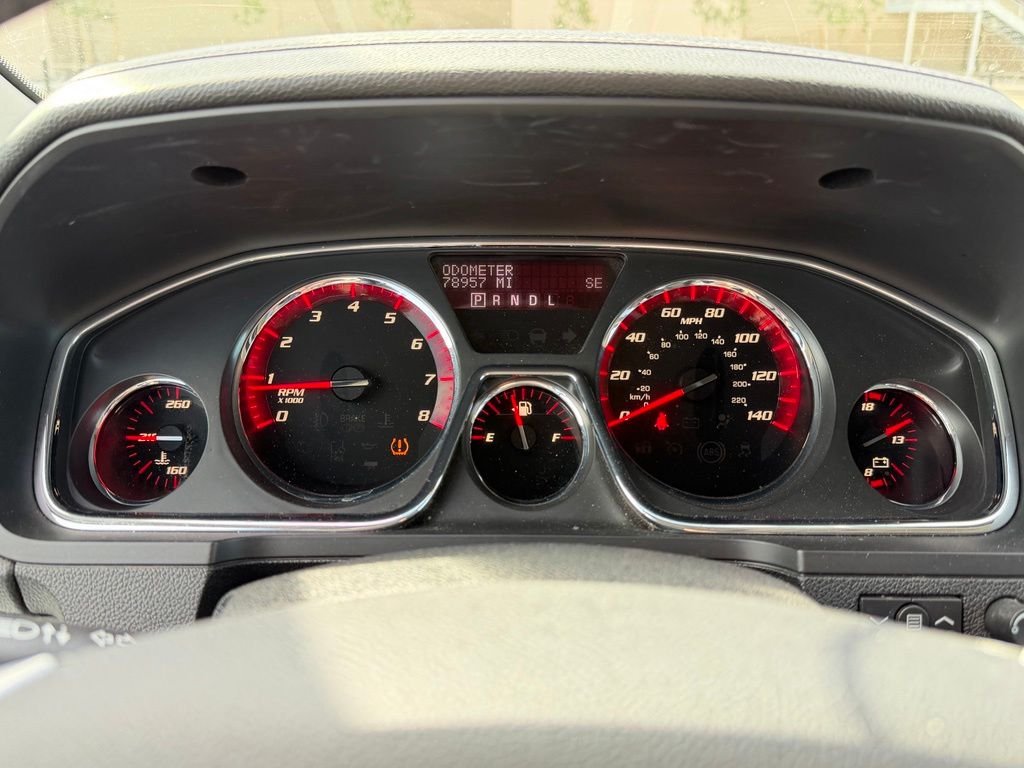 Used 2017 Silver GMC Limited image 16
