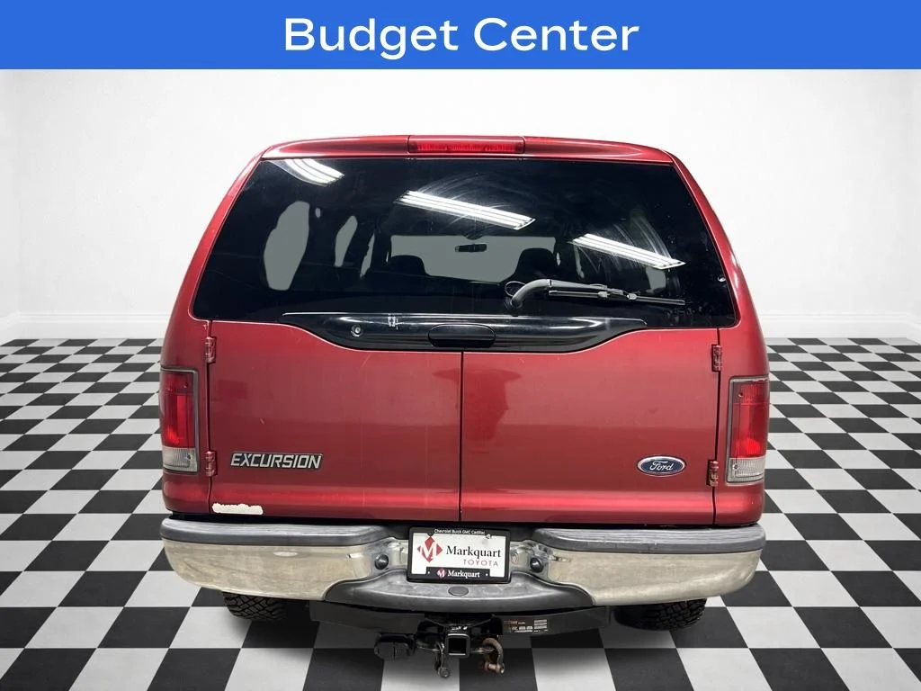 Used 2005 Red Ford XLS image 7