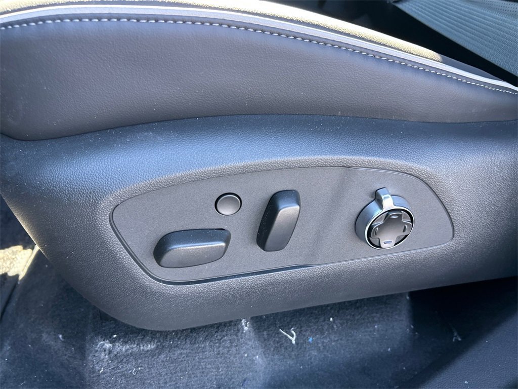 2026 BUICK ENCLAVE - Image 16