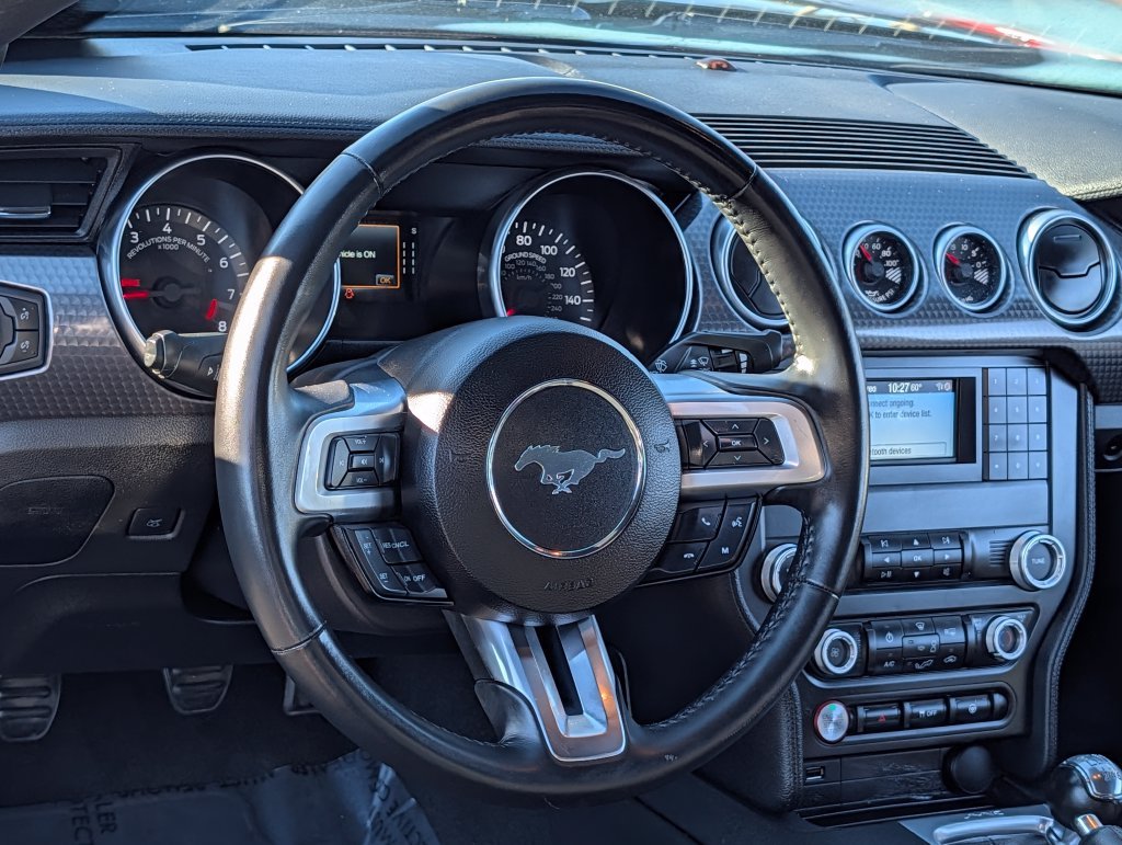2021 Ford Mustang GT - Photo 14