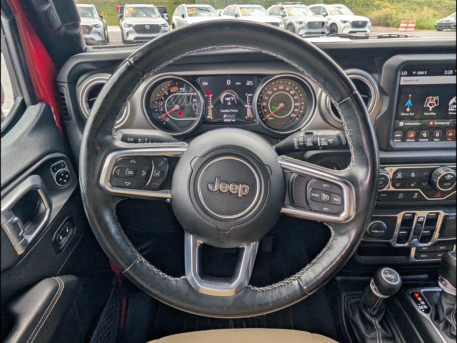 2020 Jeep Wrangler Unlimited Sahara - Photo 14