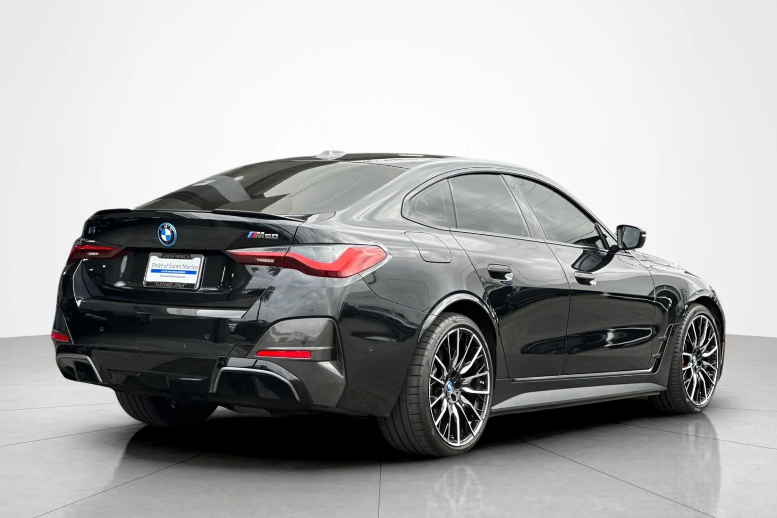 Used 2023 Black Sapphire Metallic BMW M50 image 5