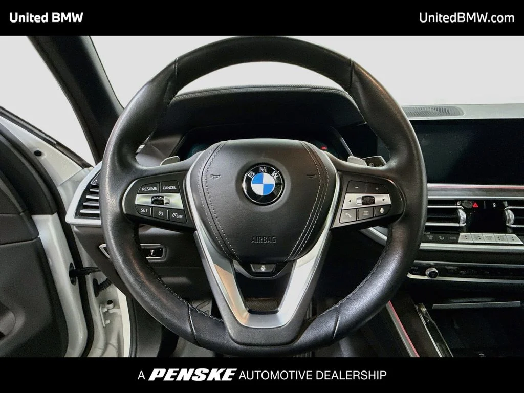 Used 2021 Alpine White BMW xDrive40i image 13