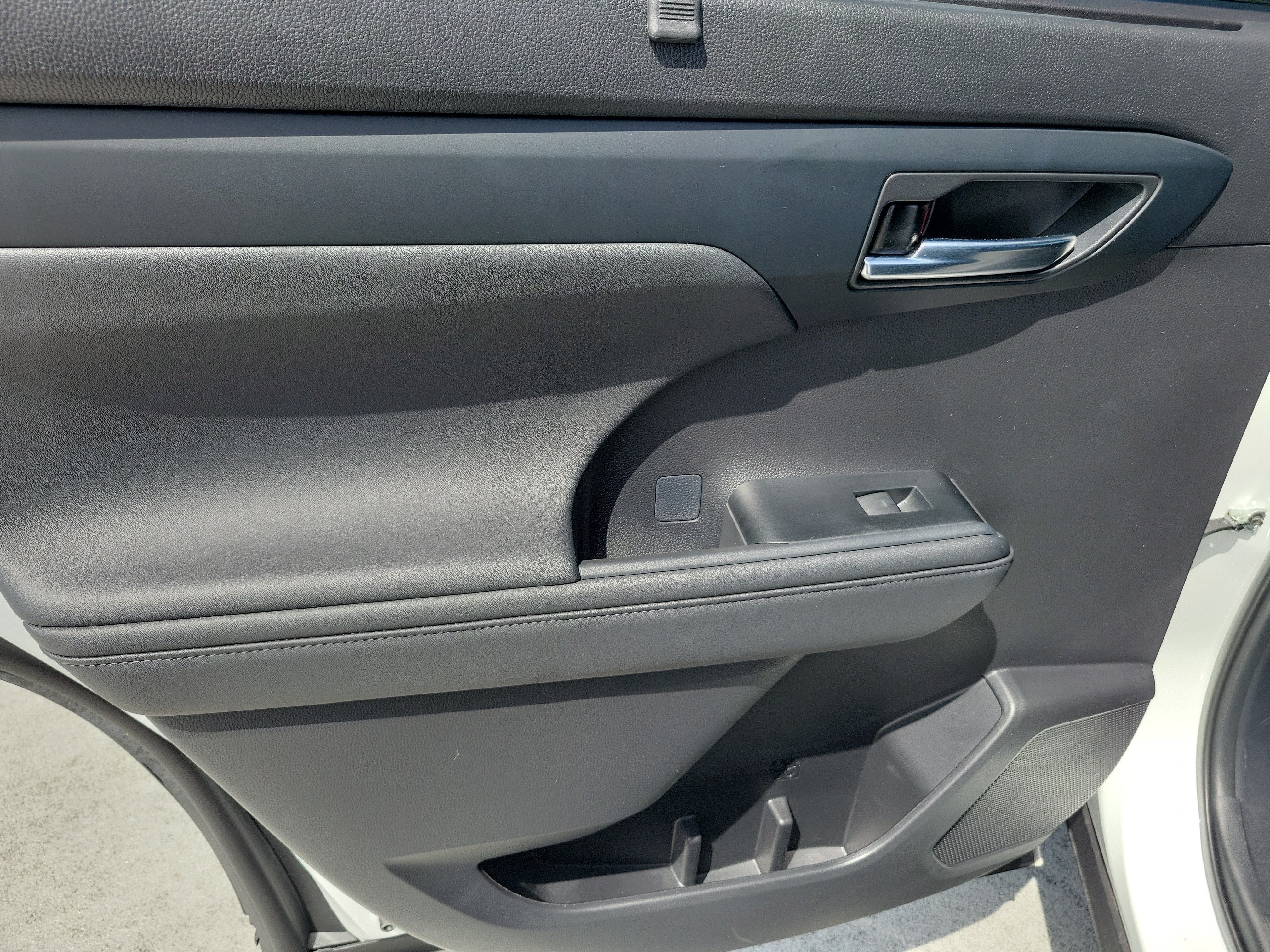Certified Used 2024 Pearl Toyota LE image 12
