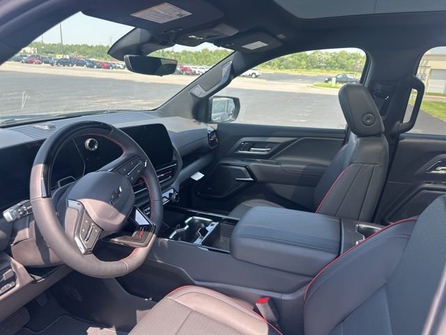 2025 Chevrolet Silverado EV RST - Photo 7