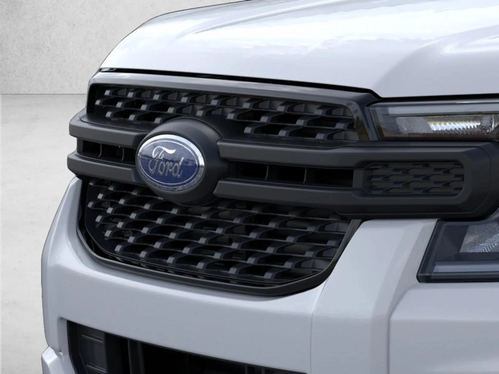 New 2026 Oxford White Ford XL image 17