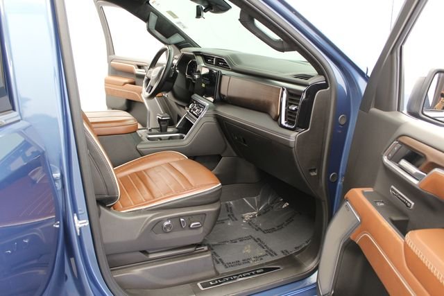 Used 2025 Blue GMC Denali Ultimate image 19