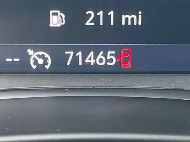 Certified Used 2023 Sterling Gray Metallic Chevrolet Premier image 19