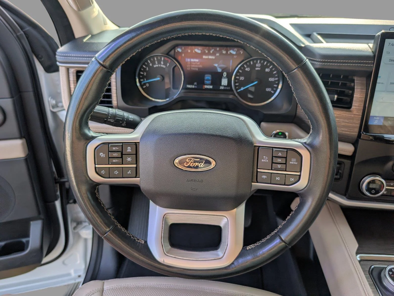 Used 2024 Oxford White Ford Limited image 28