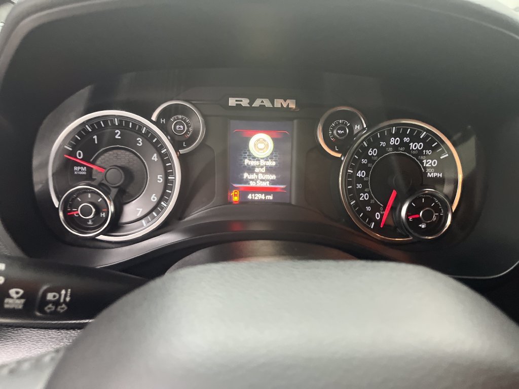 Used 2021 Blue Ram Big Horn/Lone Star image 17