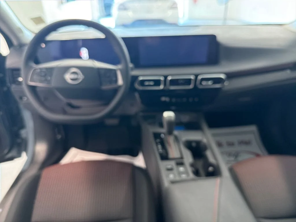 New 2027 Gray Nissan SR image 14