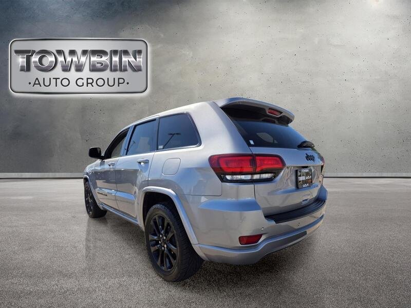Used 2019 Billet Silver Metallic JEEP ALTITUDE 4X2 image 6