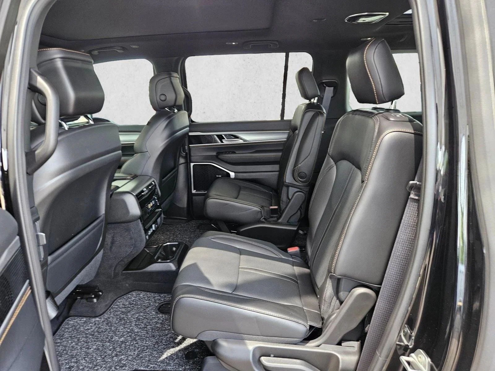 New 2026 High Gloss Black Jeep 85th Anniversary image 11