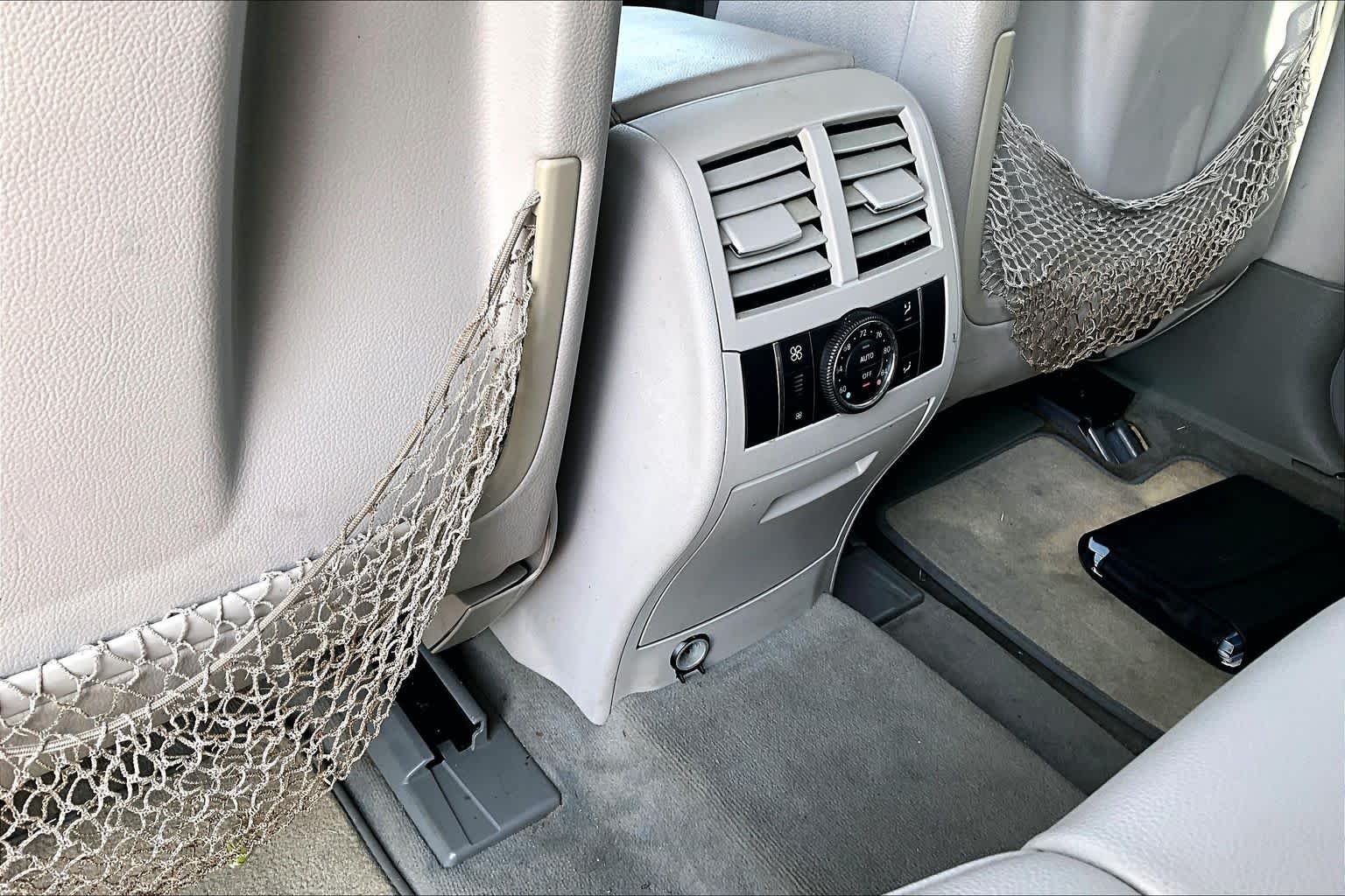 Used 2011 Iridium Silver Metallic Mercedes-Benz GL 450 image 32