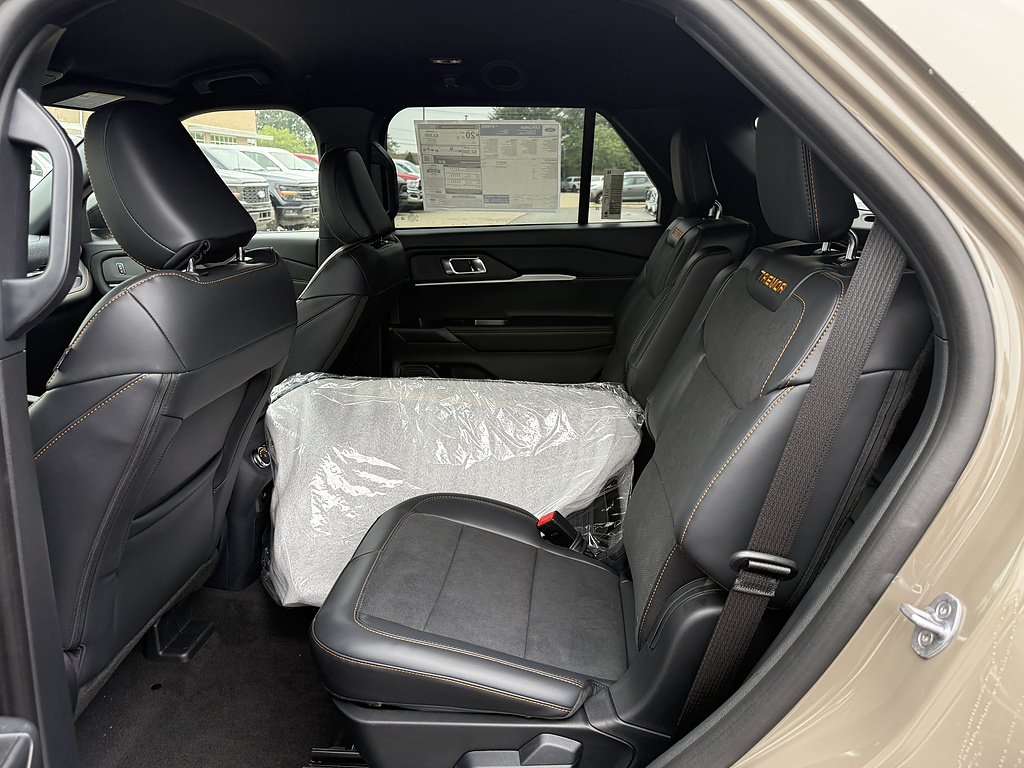 New 2027 Marsh Gray Ford Tremor® image 6