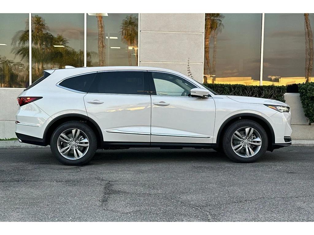 New 2026 Platinum White Pearl Acura SH-AWD image 3