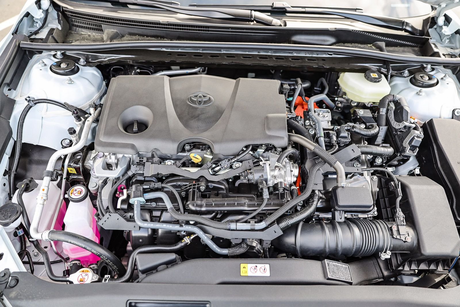 2026 Toyota Camry SE - Photo 26