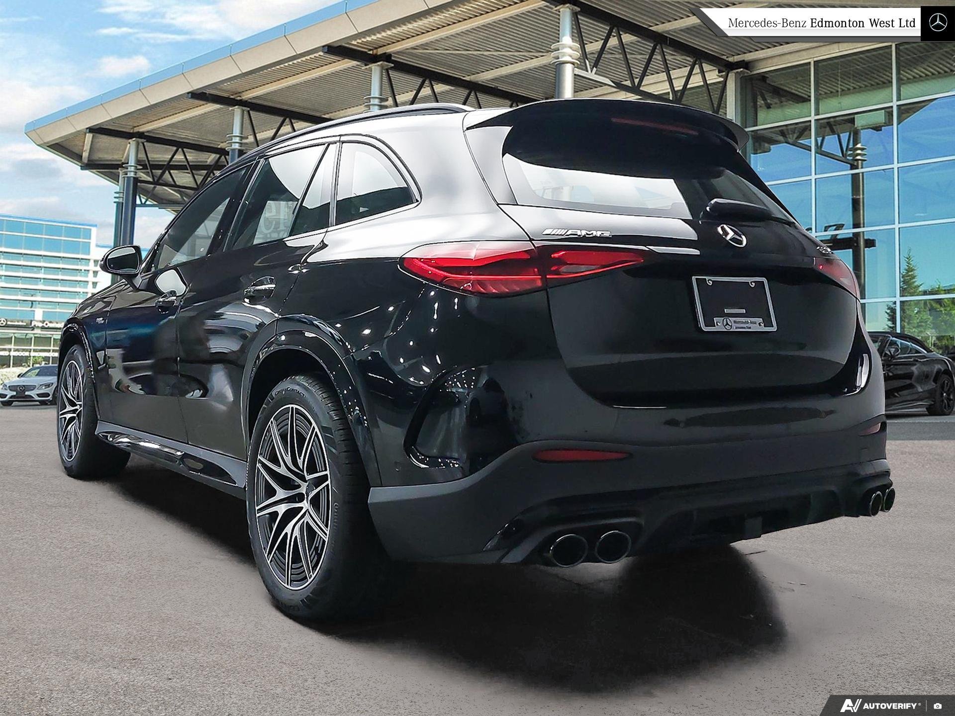 2026 Mercedes Benz GLC 43 AMG 4MATIC photo 2