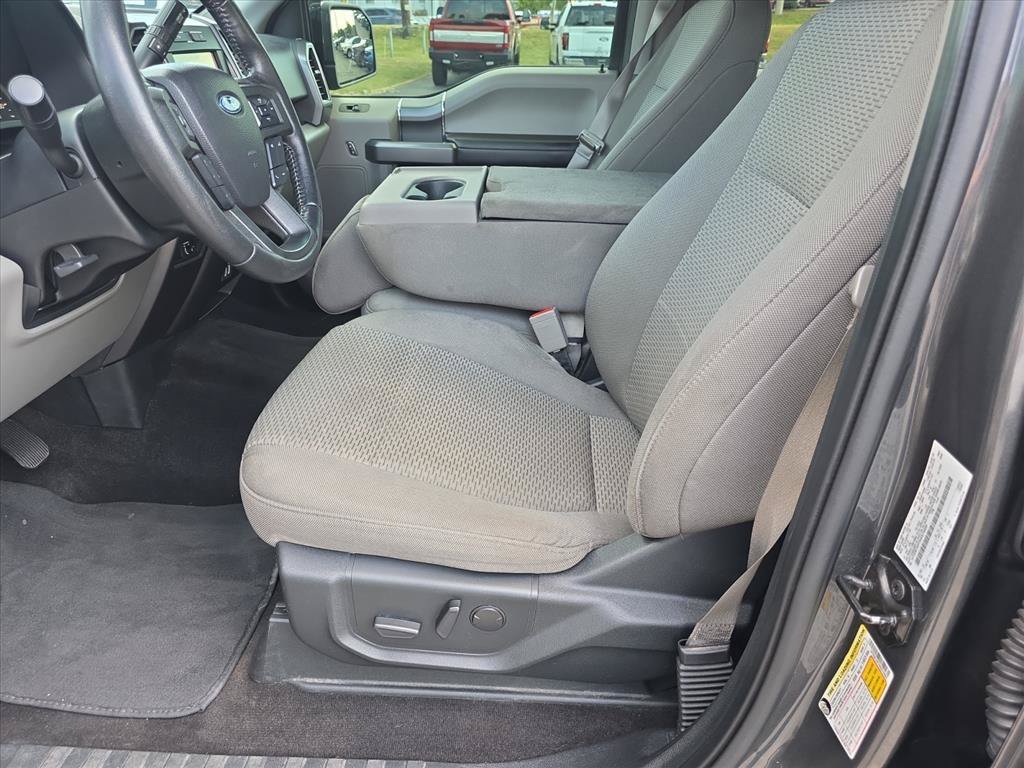 Used 2019 Magnetic Ford XLT image 11