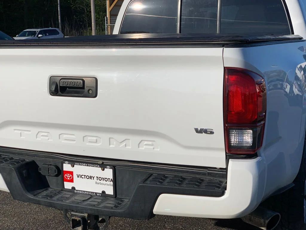 Used 2023 White Toyota SR image 34