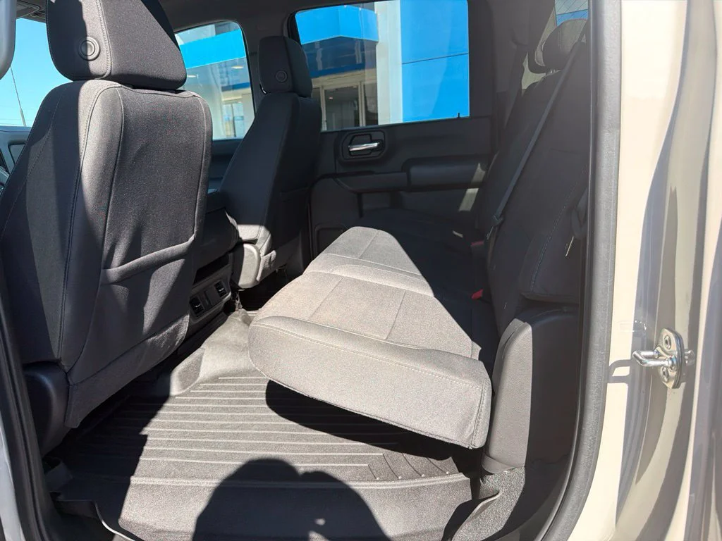 Used 2026 White Sands Chevrolet Custom image 29