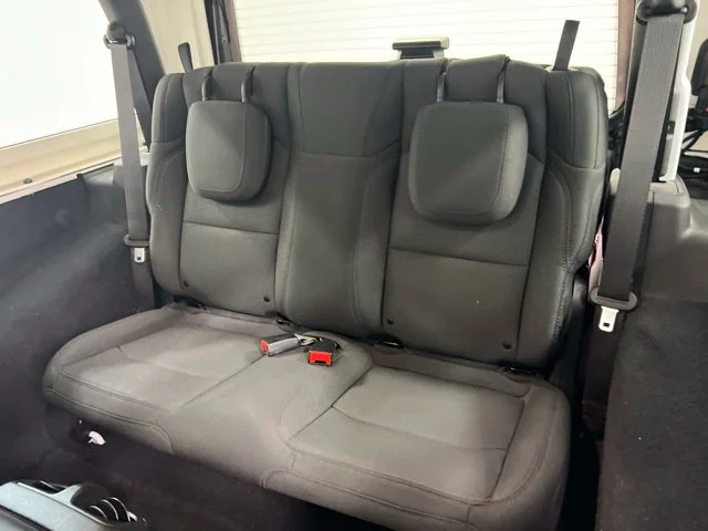 Used 2020 White Jeep Sport S image 14