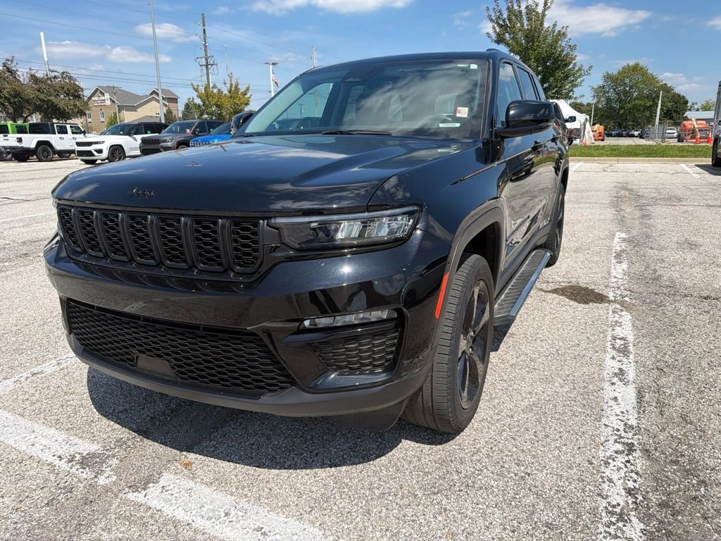 Used 2023 Black Jeep Limited image 1