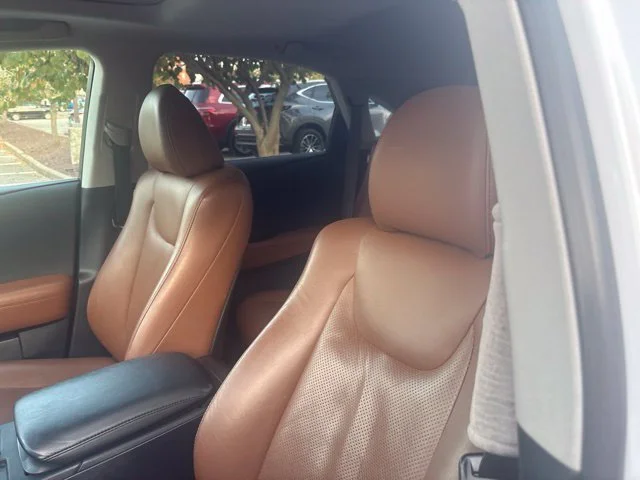 Used 2014 White Lexus 350 image 2