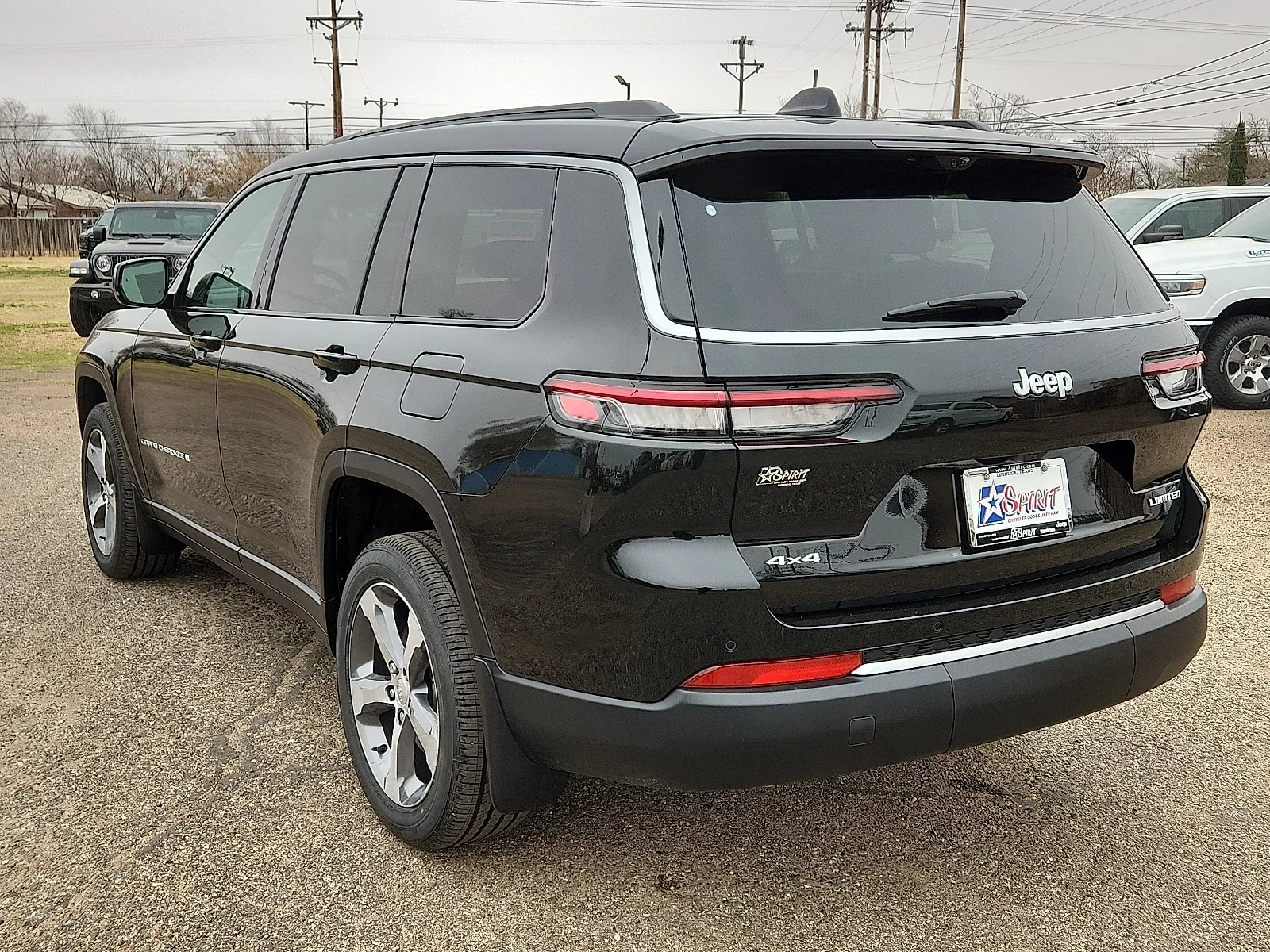 New 2026 Black Jeep L LIMITED 4X4 image 3