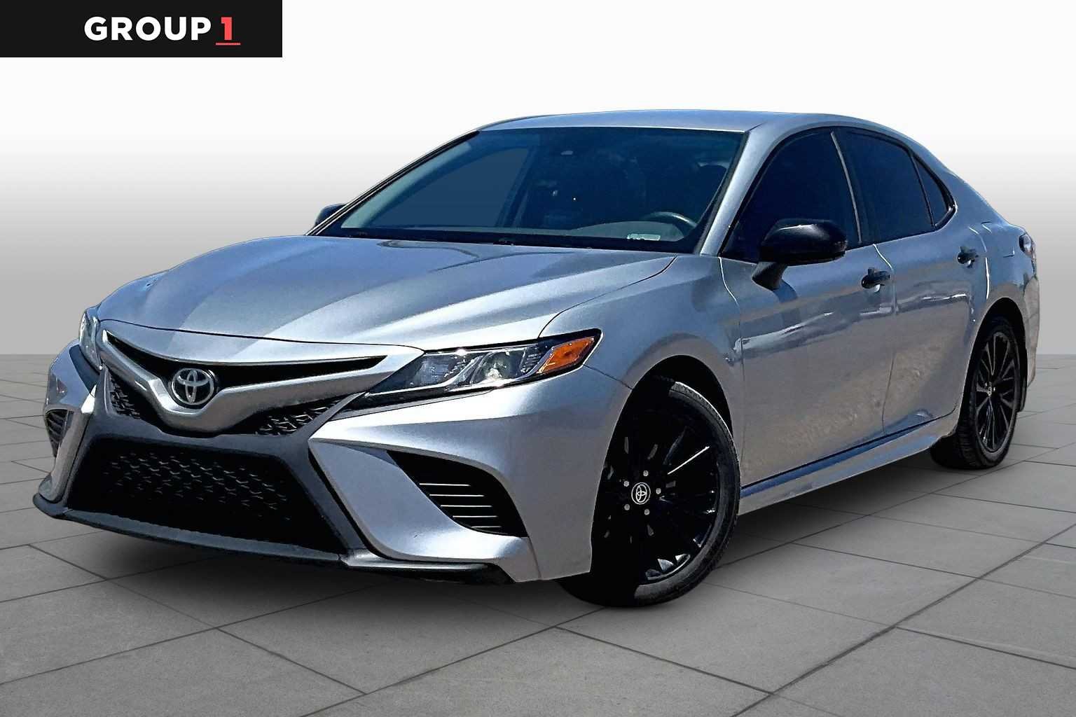 2020 Toyota Camry SE Nightshade
