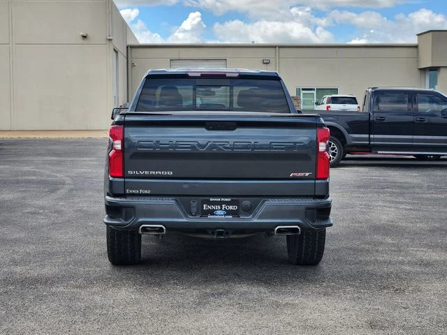 Used 2021 Gray Chevrolet RST image 5