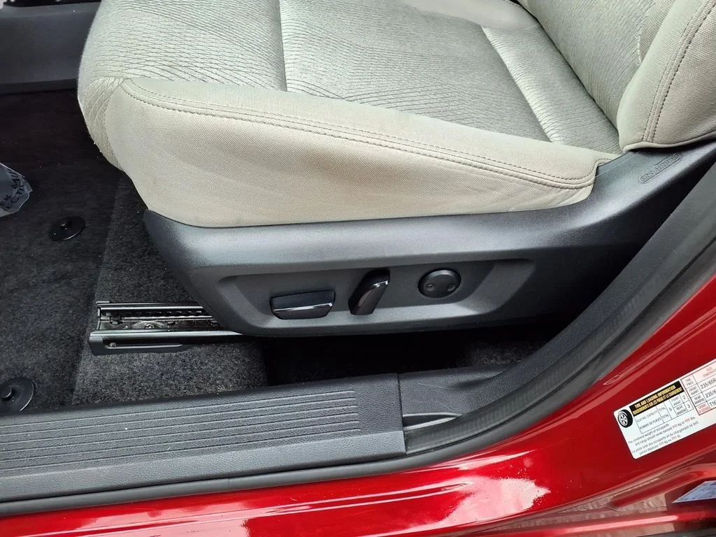 Used 2025 Red Nissan SV image 22