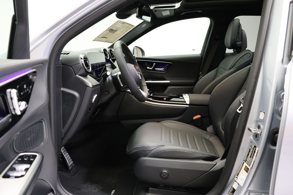 Used 2026 Cirrus Silver Metallic Mercedes-Benz GLC 300 image 37