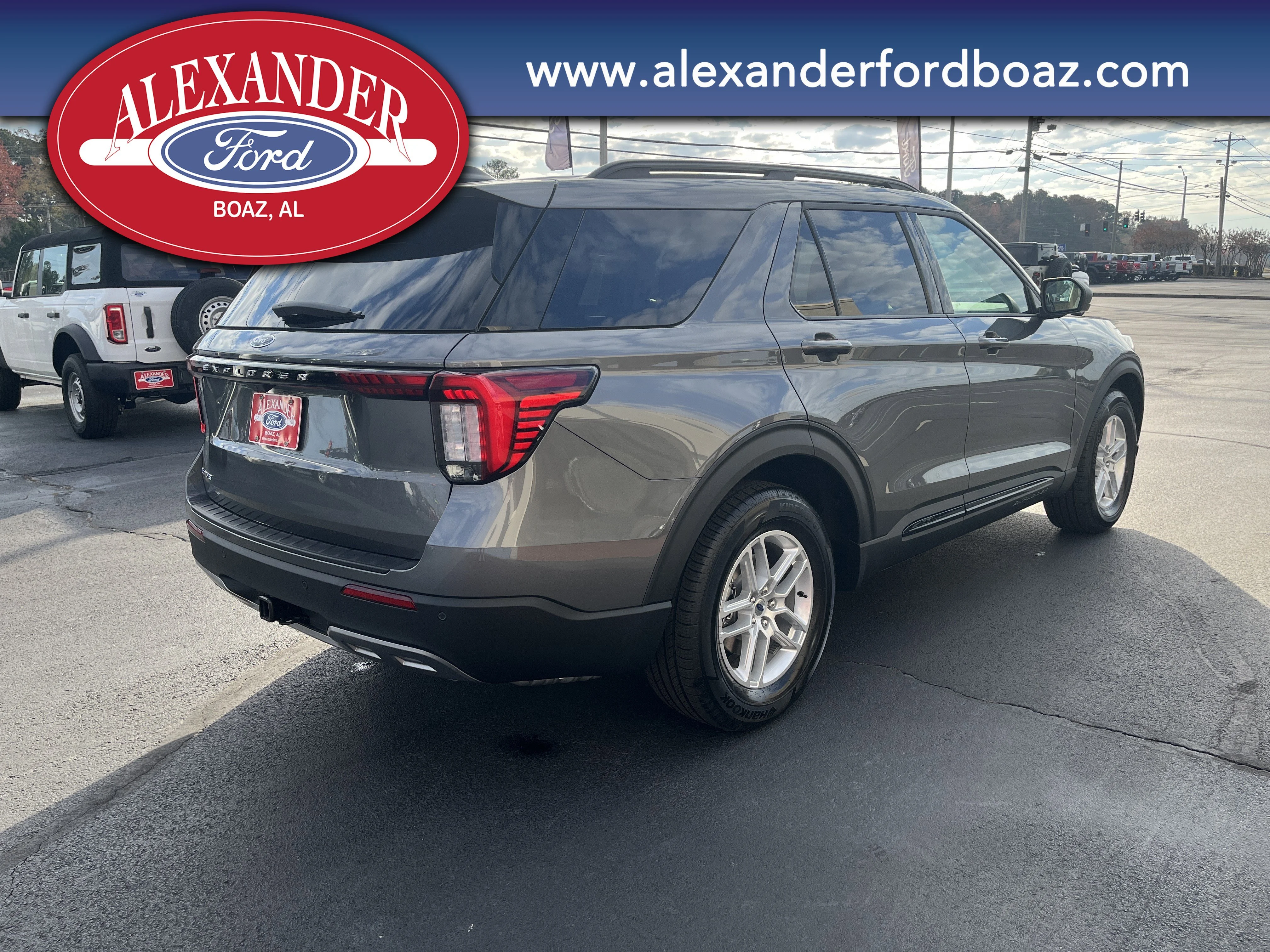 New 2026 Carbonized Gray Metallic Ford Active image 4